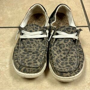 Hey Dude Women's Leopard Moccasins